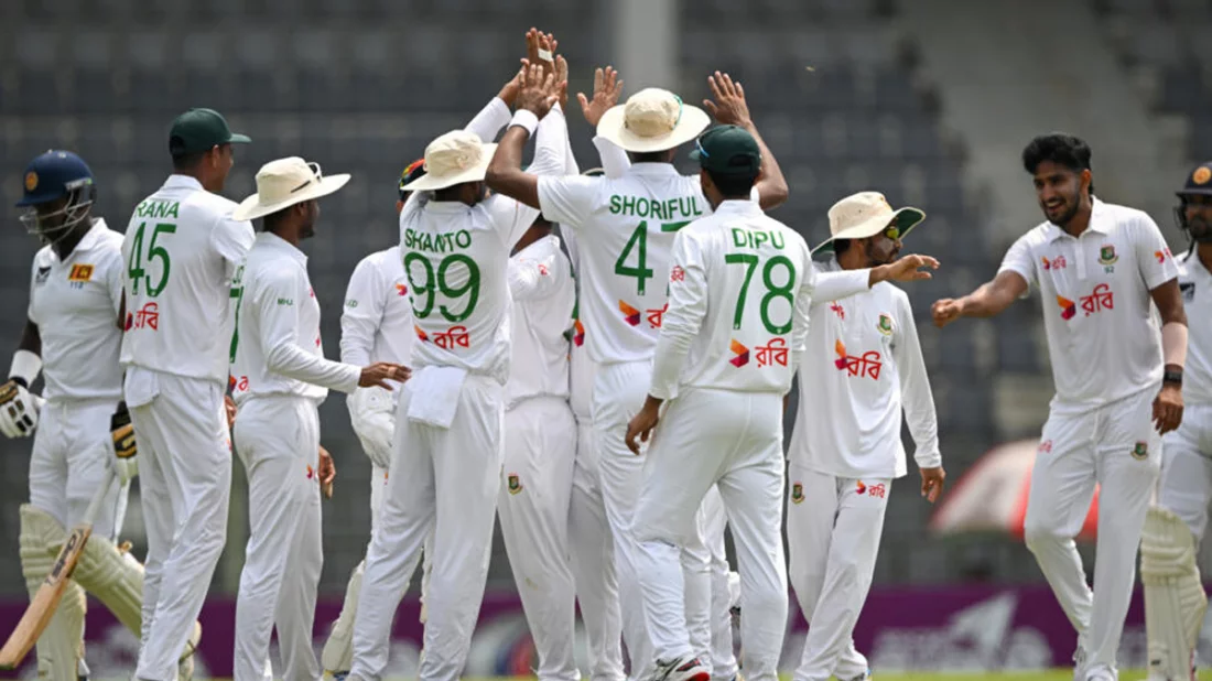 বড় লিডের পথে শ্রীলঙ্কা