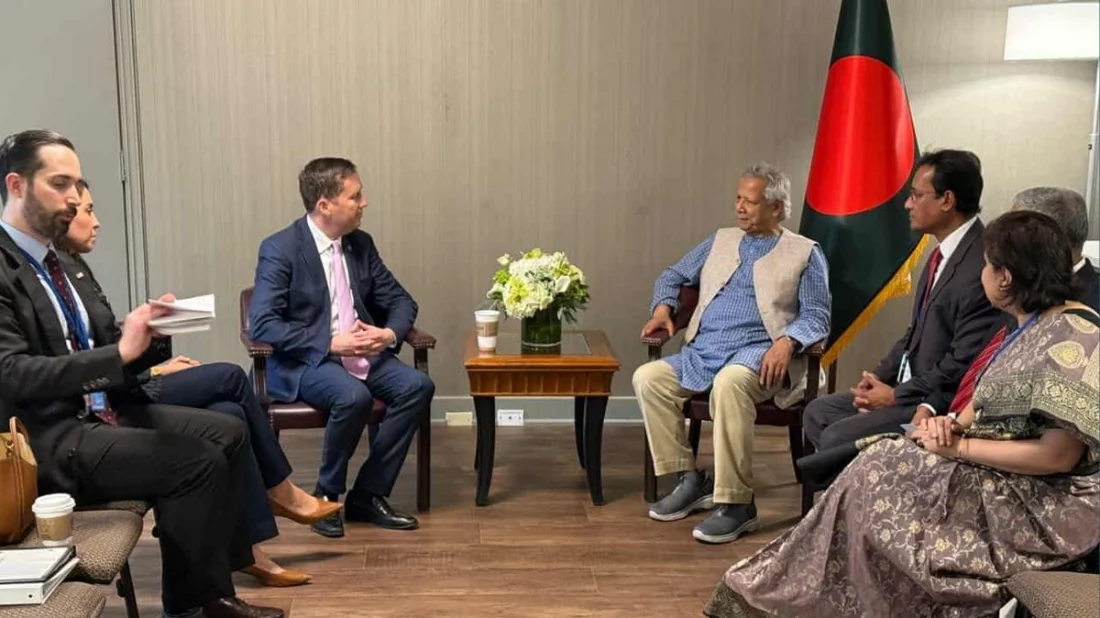 প্রধান উপদেষ্টার সঙ্গে দক্ষিণ ও মধ্য এশিয়ার মার্কিন বিশেষ দূত সার্জিও গোরের বৈঠক। ছবি : সংগৃহীত