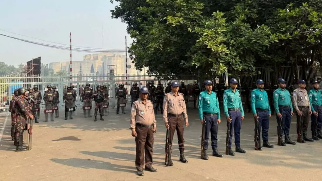 হাদির জানাজায় এক হাজার বডি ওর্ন ক্যামেরাসহ পর্যাপ্ত পুলিশ মোতায়েন