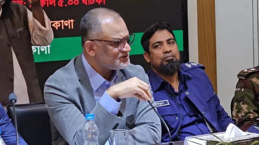 পদ্মা সেতুর দায় পরিশোধ করতে গিয়ে চালের দাম ২০ টাকা বেড়েছে: বাণিজ্য উপদেষ্টা