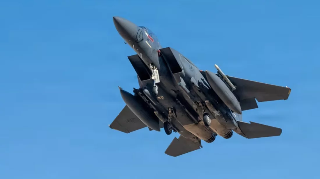 ওই পাইলটকে উদ্ধারে মার্কিন বাহিনী ২৪ ঘণ্টা পর্যবেক্ষণ করছিল