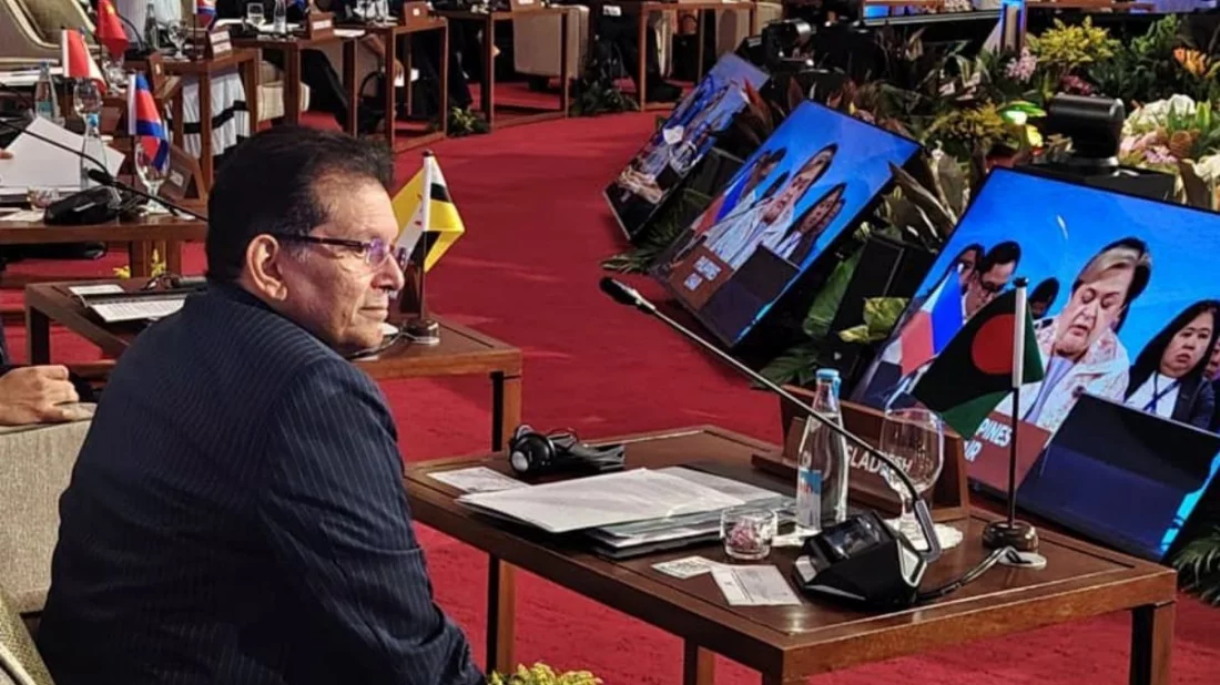 রোহিঙ্গাদের প্রত্যাবাসনে আসিয়ানের সহযোগিতা চাইলেন পররাষ্ট্রমন্ত্রী