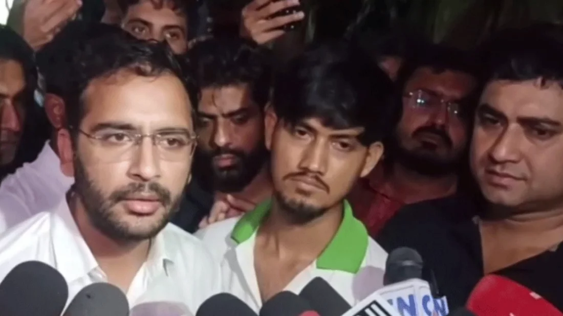 এবার শুভেন্দুকে ১০ দিনের আলটিমেটাম দিল ককরোচরা