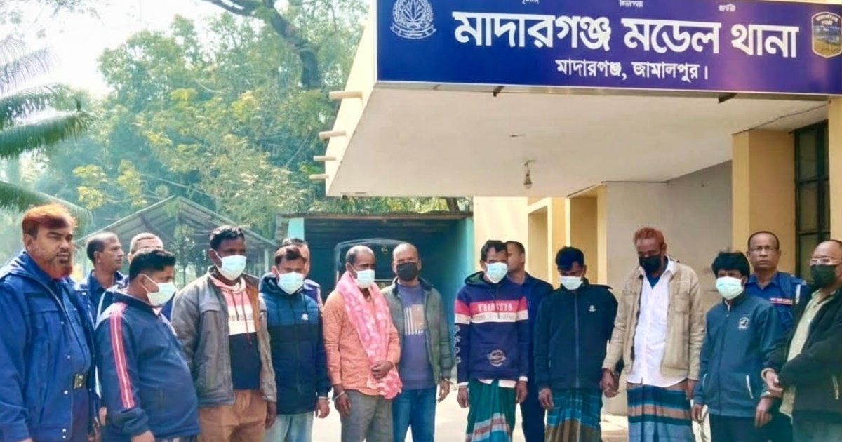 জুয়ার আসর থেকে জামালপুরে যুবদল নেতাসহ গ্রেপ্তার ৯