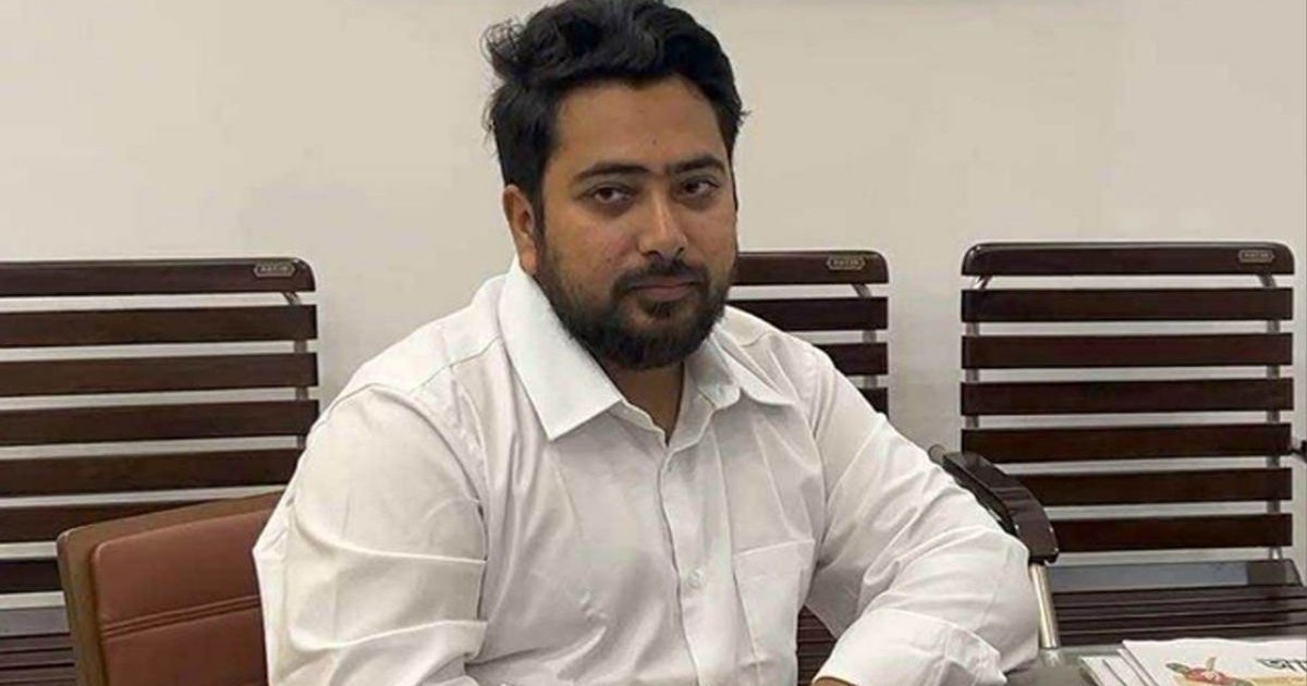 ঢাকা-১১ আসনে এনসিপির প্রার্থী নাহিদ ইসলামকে শোকজ