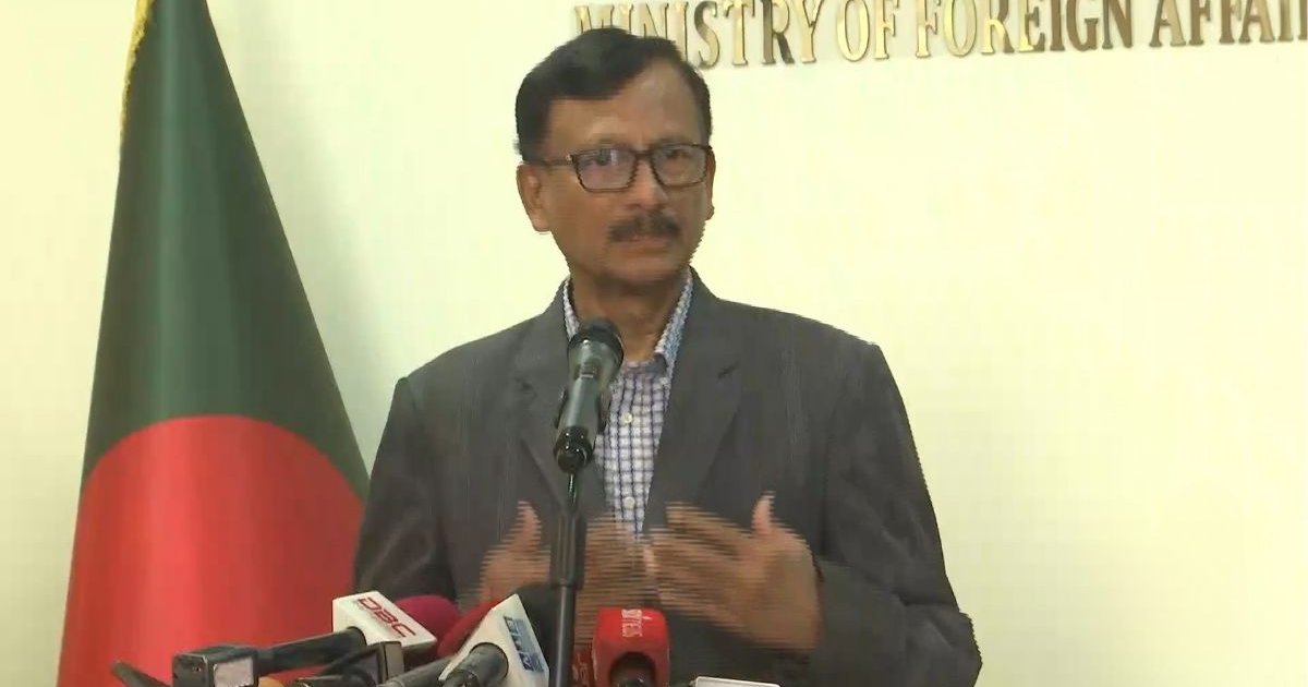 গাজায় বাংলাদেশি সৈন্য পাঠানোর বিষয়ে এখনো কোনো সিদ্ধান্ত হয়নি: পররাষ্ট্র উপদেষ্টা