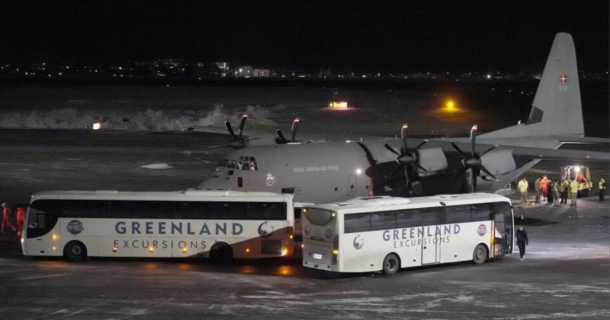 গ্রিনল্যান্ড দখলে অনড় যুক্তরাষ্ট্র, পাল্টা জবাবে সেনা পাঠাচ্ছে ইইউ