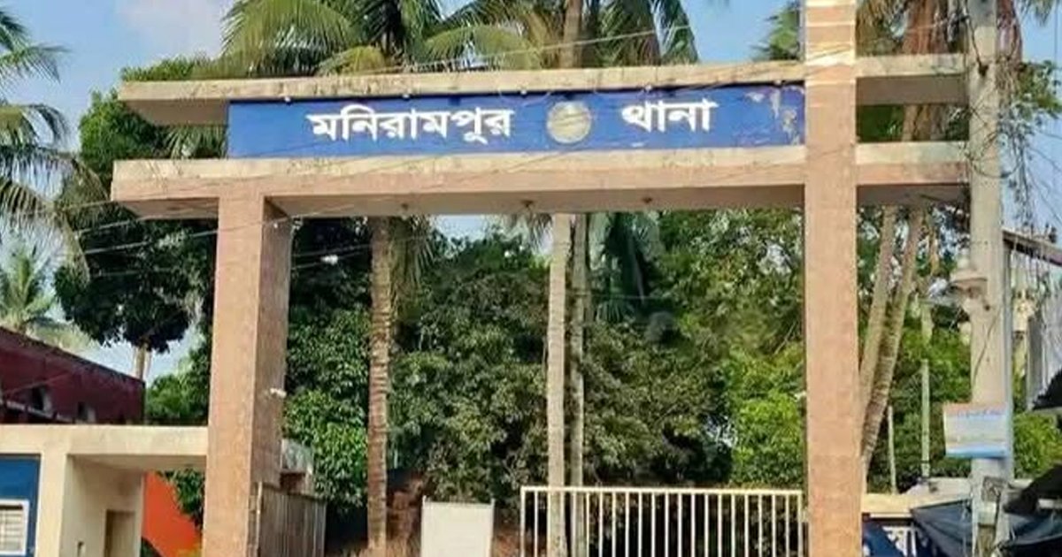 গাছে ঝুলন্ত অবস্থায় কৃষকের মরদেহ উদ্ধার