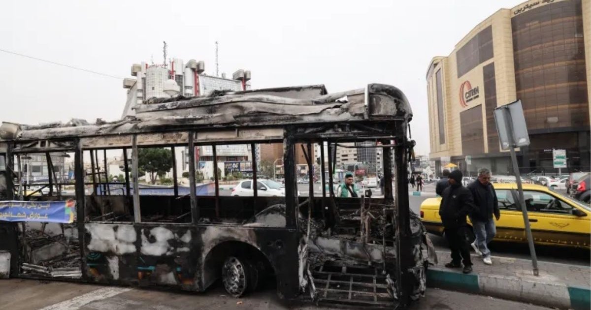 নীরব ইরান, কেন অশান্ত দেশটির অর্থনীতি