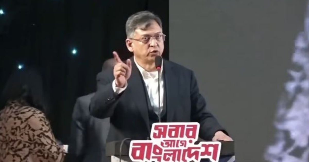 কৌশলে নির্বাচন থেকে সরে দাঁড়ানোর সুযোগ কাউকে দেবে না বিএনপি: সালাহউদ্দিন আহমদ