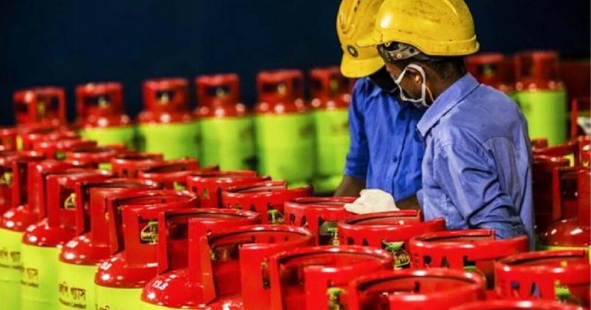 বিপিসির দুটি এলপিজি প্ল্যান্ট নির্মাণে ধীরগতি, সুযোগ নিচ্ছে বেসরকারি কোম্পানি