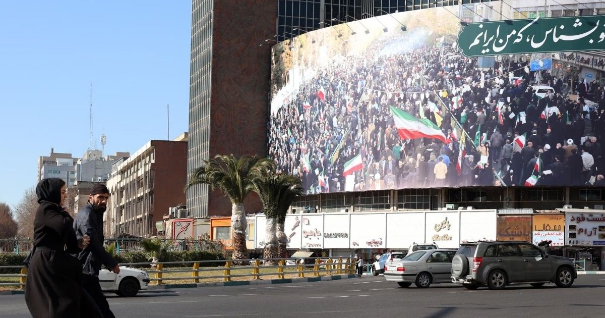 নিজস্ব ইন্টারনেট ও সোশ্যাল মিডিয়া আনছে ইরান