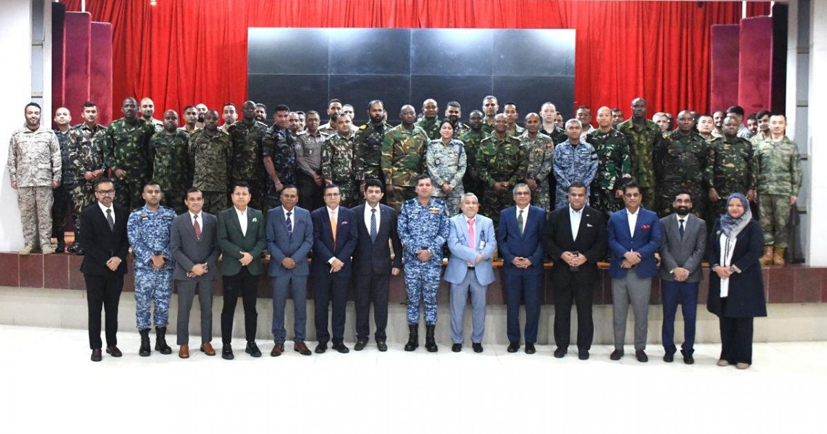 ডিএসসিএসসির ওরিয়েন্টেশনে প্রথমবারের মতো সিভিল স্পন্সরদের প্রেজেন্টেশন