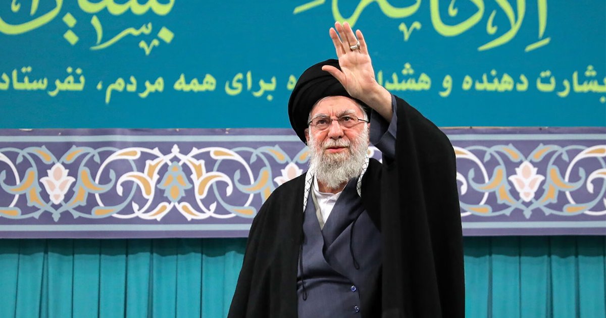 ‘পূর্ণমাত্রার যুদ্ধের’ হুঁশিয়ারি ইরানের