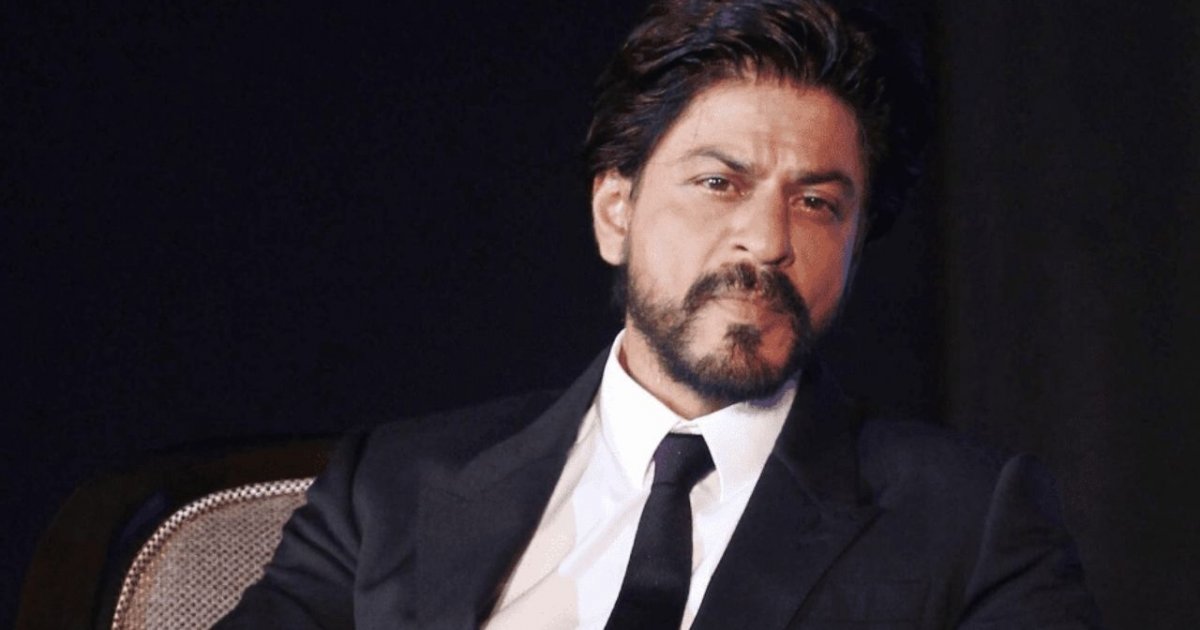 মেজাজ হারালেন শাহরুখ, কেড়ে নিলেন ভক্তের মোবাইল