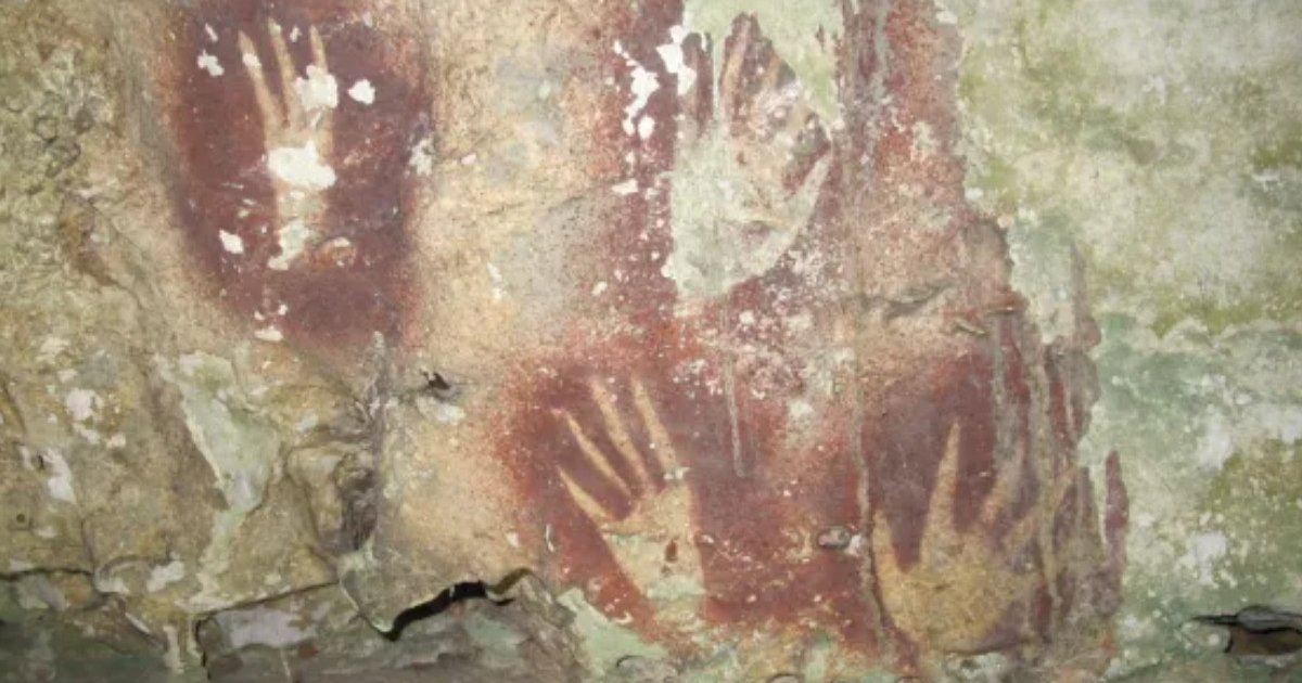 ইন্দোনেশিয়ার মুনা দ্বীপে বিশ্বের প্রাচীনতম গুহাচিত্রের সন্ধান