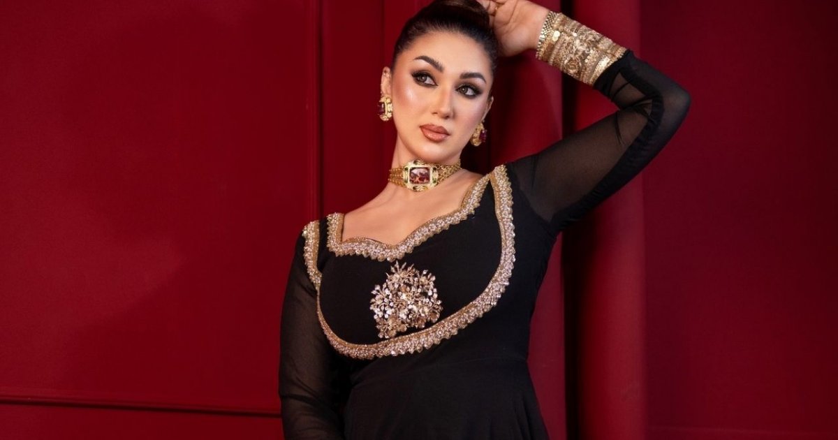 ‘ফিতা সবাই কাটে, আমি কাটলেই বলে ফিতা কাটা নায়িকা’