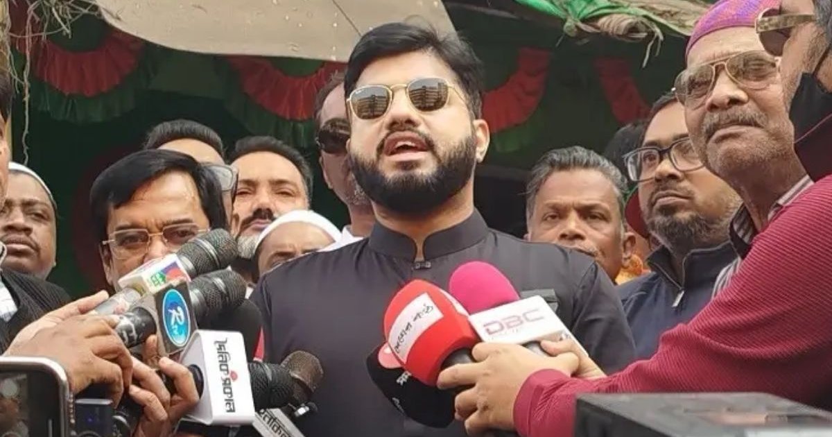 আমরা চাইলে ঢাকা শহরে কেউই রাস্তায় নামতে পারবে না: ইশরাক হোসেন