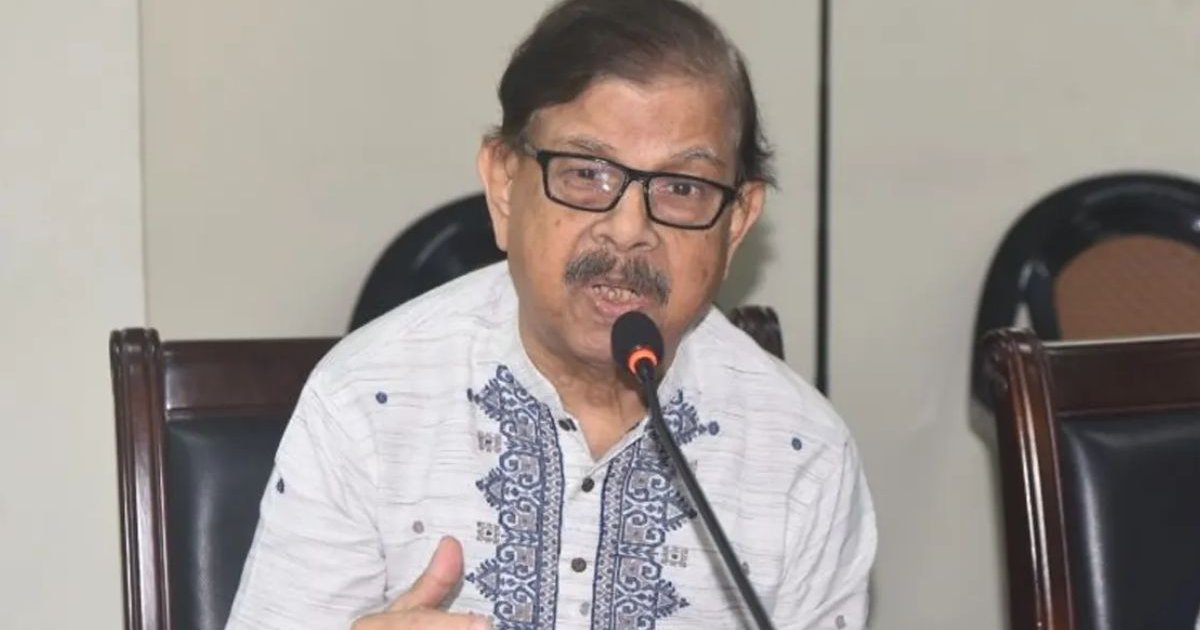 গায়ের জোরে দেশ চলবে না, এমন সরকার চাই: মাহমুদুর রহমান মান্না