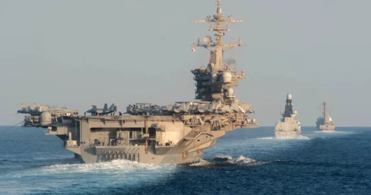 ইরানকে লক্ষ্য করে মধ্যপ্রাচ্যের দিকে রণতরী পাঠানোর নির্দেশ ট্রাম্পের