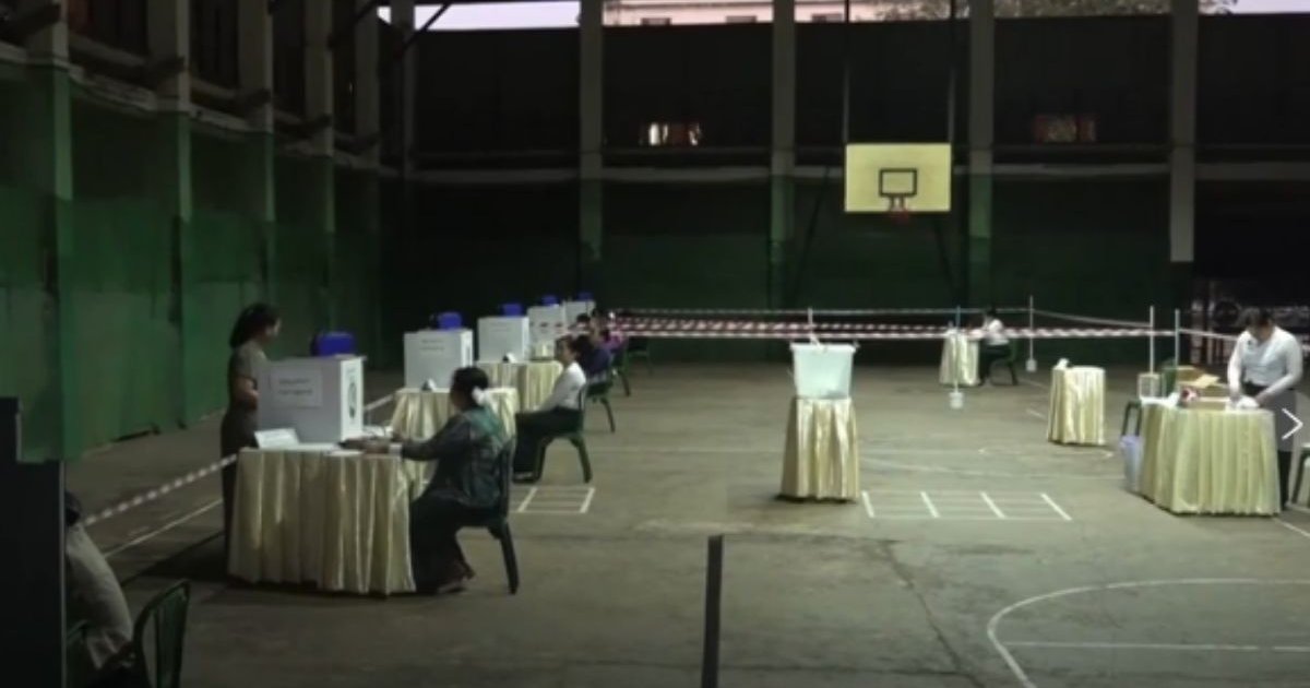 মিয়ানমারে তিন ধাপের নির্বাচন সম্পন্ন, সেনা সমর্থিত দল এগিয়ে