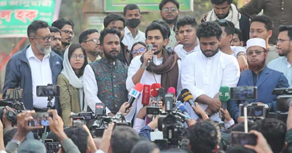 ১৭ বছরের অত্যাচারের নতুন রূপ দেখেছি গত ১৬ মাসে: আসিফ মাহমুদ