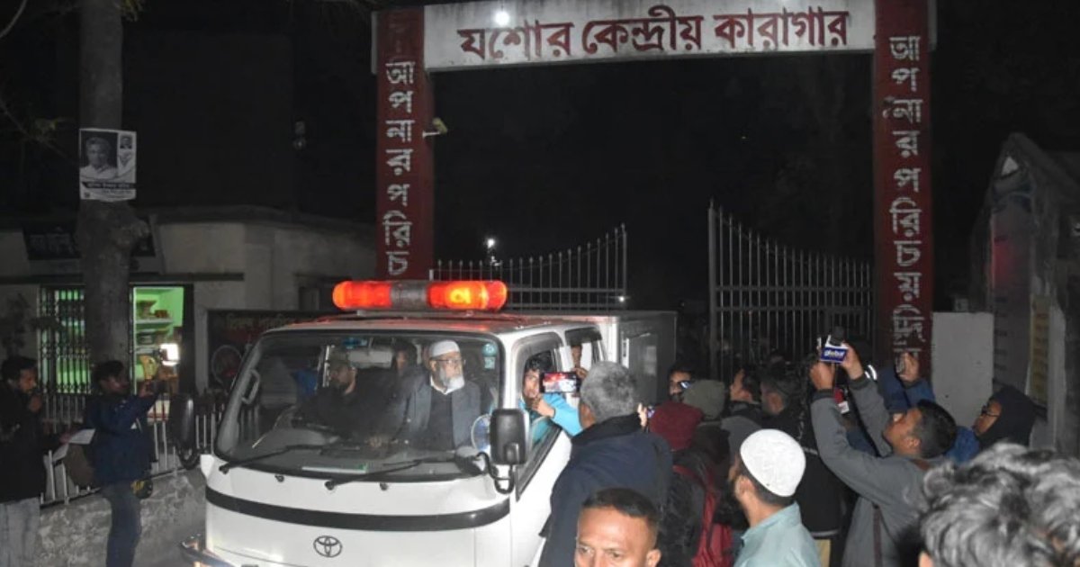 প্যারোলে মুক্তির জটিলতা, নাকি প্রশাসনিক সদিচ্ছার অভাব?