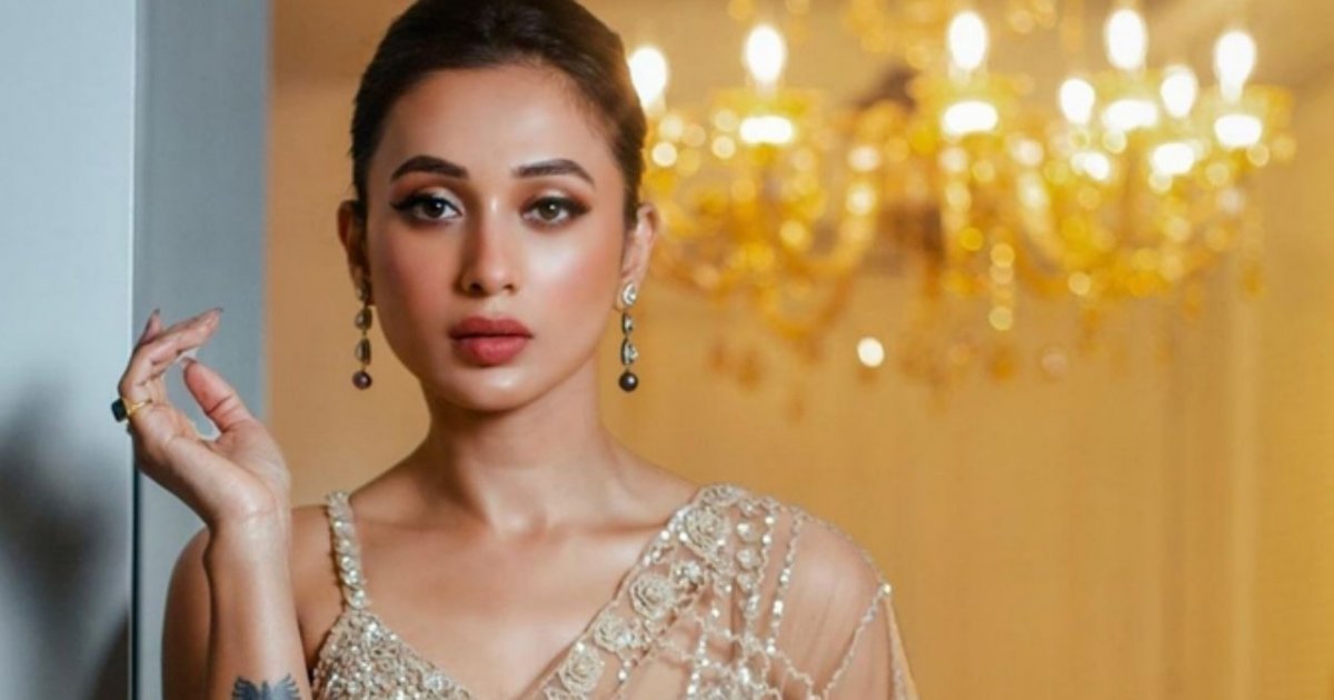 হেনস্তার শিকার মিমি চক্রবর্তী