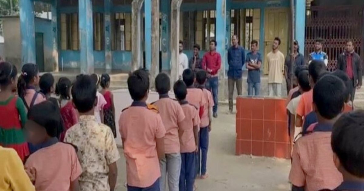 শিশুদের লাইনে দাঁড় করিয়ে ধানের শীষের স্লোগান, ভিডিও ভাইরাল