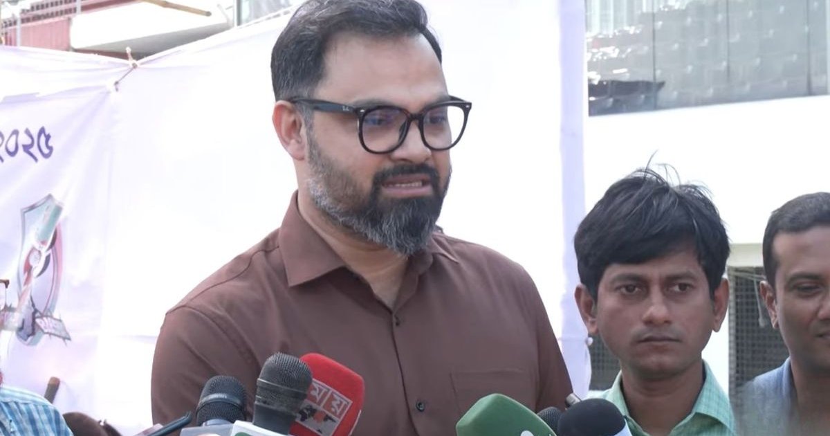 একটি দল বিকাশ নম্বর সংগ্রহের মাধ্যমে ভোট কেনার চেষ্টা করছে: আমিনুল হক