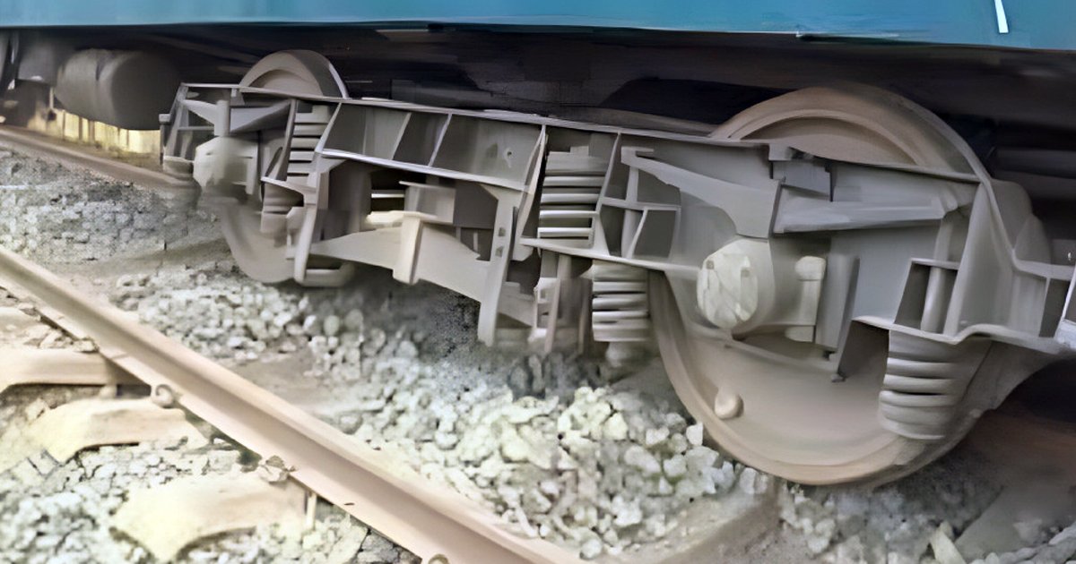 ভৈরবে বগি লাইনচ্যুত, ঢাকা–সিলেট–চট্টগ্রাম রুটে ট্রেন চলাচল বন্ধ