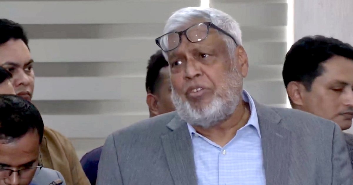 পে-স্কেল বাস্তবায়ন করবে না অন্তর্বর্তী সরকার: জ্বালানি উপদেষ্টা 