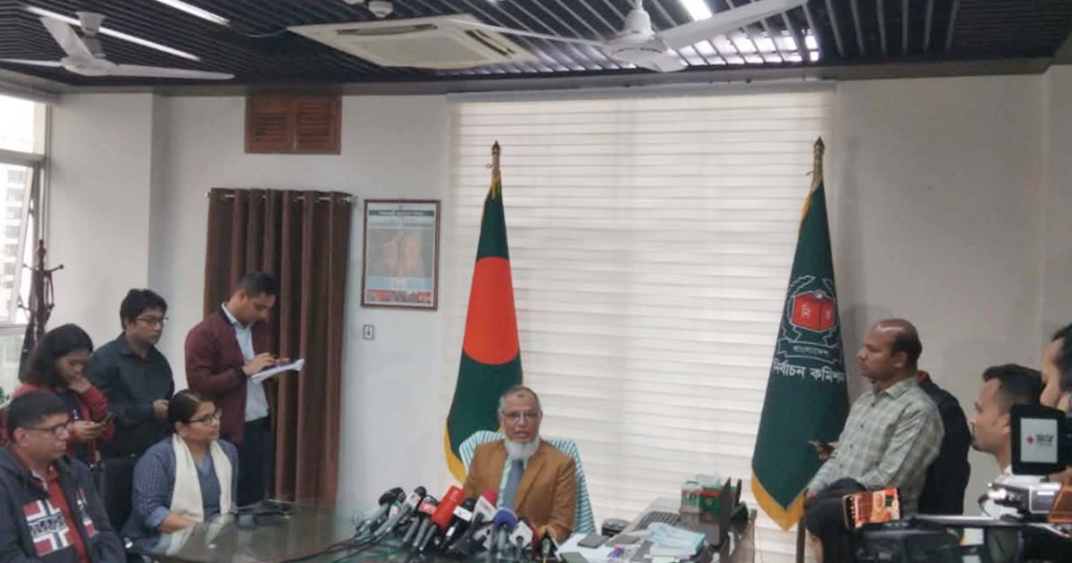 পরিবেশ অত্যন্ত চমৎকার, উৎসবমুখর পরিবেশে প্রচারণা চলছে: ইসি আনোয়ারুল