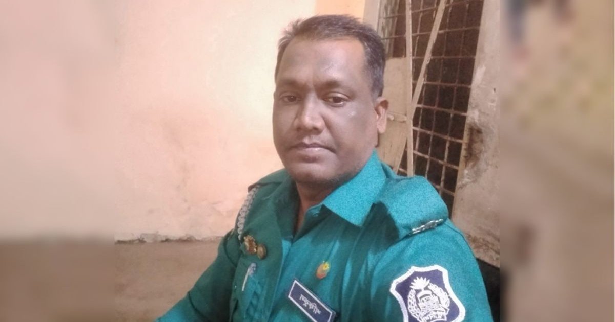 যাত্রাবাড়ী পুলিশ ফাঁড়ির টয়লেটে ঝুলছিল কনস্টেবলের মরদেহ