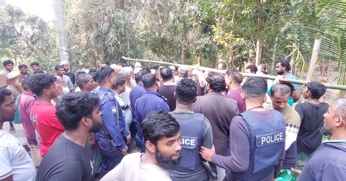 আওয়ামী লীগ থেকে বিএনপিতে যোগদানের পরদিন দুই পক্ষের তুমুল সংঘর্ষ