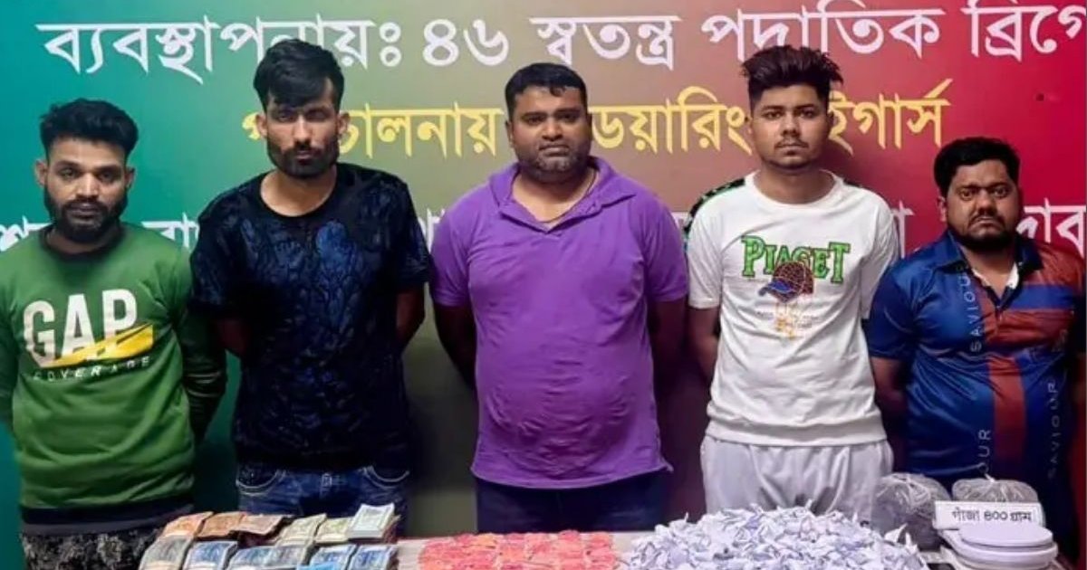 সেনাবাহিনীর অভিযানে মোহাম্মদপুরে ১২ হাজার ইয়াবাসহ গ্রেপ্তার ৫