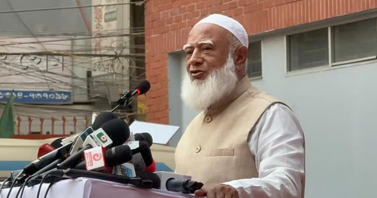 মায়েদের গায়ে হাত দিলে আমরা গালে হাত দিয়ে বসে থাকবো না: জামায়াত আমির