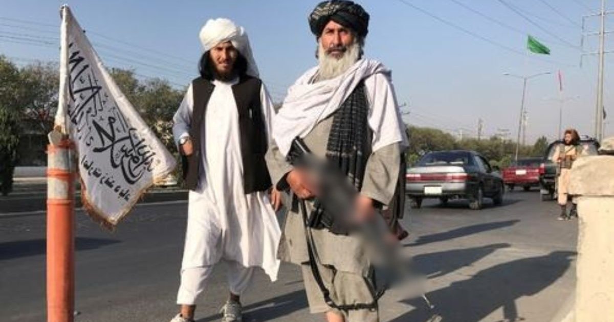 আফগানিস্তানে বর্ণ ও দাসপ্রথাকে আইনি স্বীকৃতি, আলেমরা অপরাধ করলে দায়মুক্তি