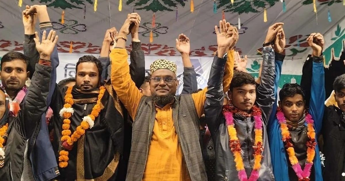 লালমনিরহাটে বিএনপির শতাধিক নেতাকর্মীর জামায়াতে যোগদান 