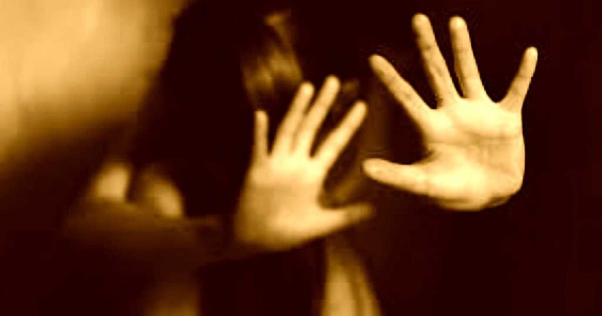 মামলার খবর নিতে গিয়ে আইনজীবীর ‘ধর্ষণের’ শিকার ব্যবসায়ী নারী