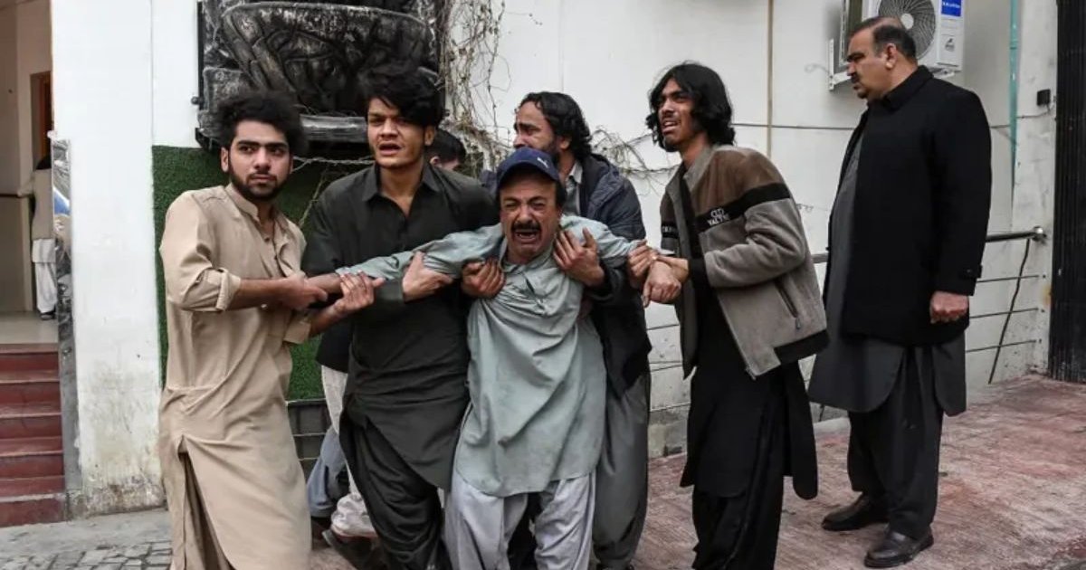 পাকিস্তানে কোয়েটাসহ ১২ শহরে হামলা, দুই দিনে ১০৮ ‘জঙ্গি’ নিহতের দাবি নিরাপত্তা বাহিনীর