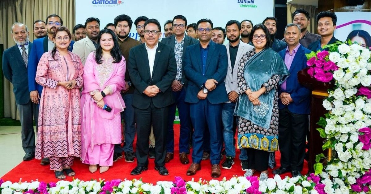 টিচিং অ্যাসিস্ট্যান্ট থেকে ড্যাফোডিল গ্রুপের পরিচালক: মেধার অনন্য স্বীকৃতি পেলেন সামিহা খান