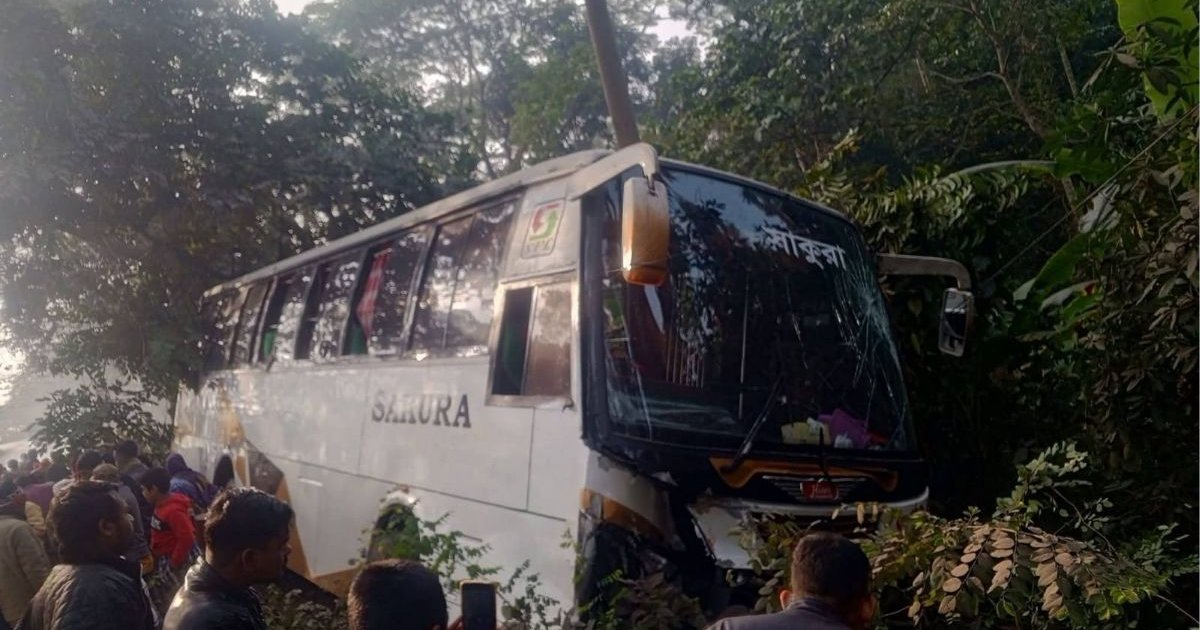 বরিশালে বাসচাপায় ব্যাংক কর্মকর্তা নিহত