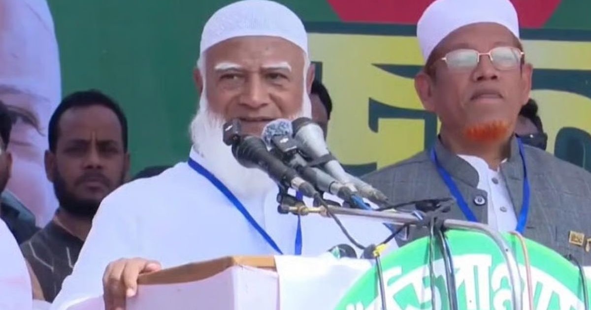 হেলিকপ্টারে মহেশখালী পৌঁছেছেন জামায়াত আমির শফিকুর রহমান