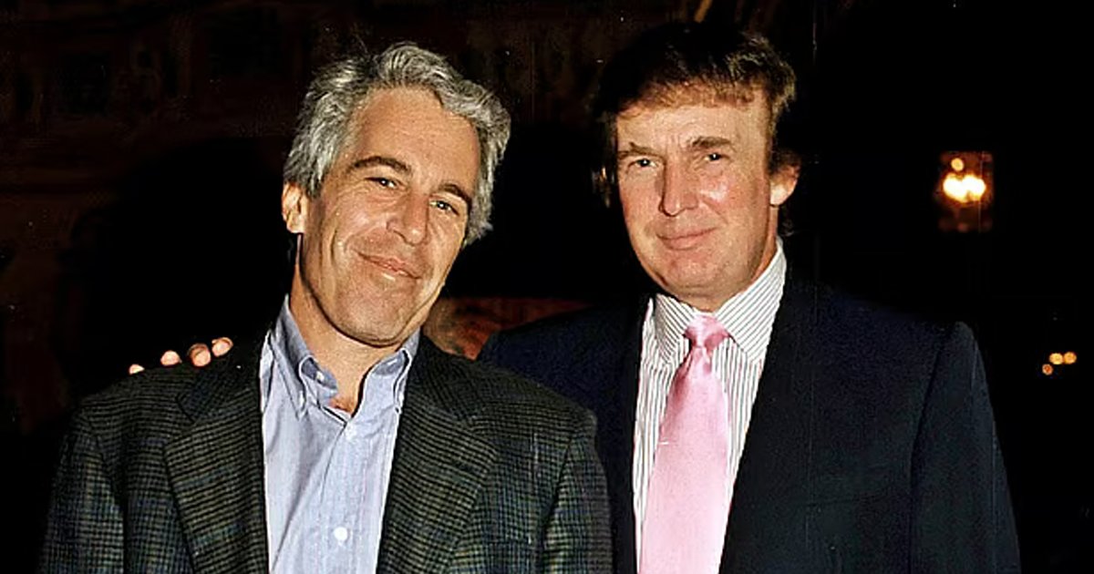 ডজনখানেক নগ্ন ছবি প্রকাশ করেছিল ট্রাম্প প্রশাসন 