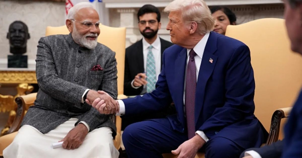 বাণিজ্যিক বিবাদ শিথিল, ভারতের ওপর ২৫ থেকে কমিয়ে ১৮ শতাংশ শুল্ক আরোপ ট্রাম্পের