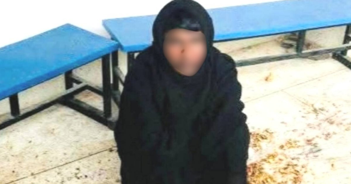 জামালপুরের স্কুলে বোরকাপরা কিশোর আটক