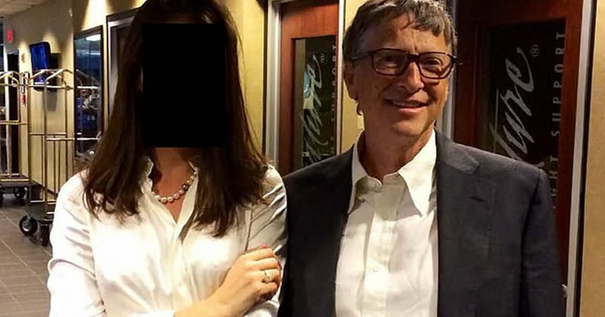 ‘প্রতিটি মুহূর্তের’ জন্য অনুতপ্ত বিল গেটস চাইলেন ক্ষমা