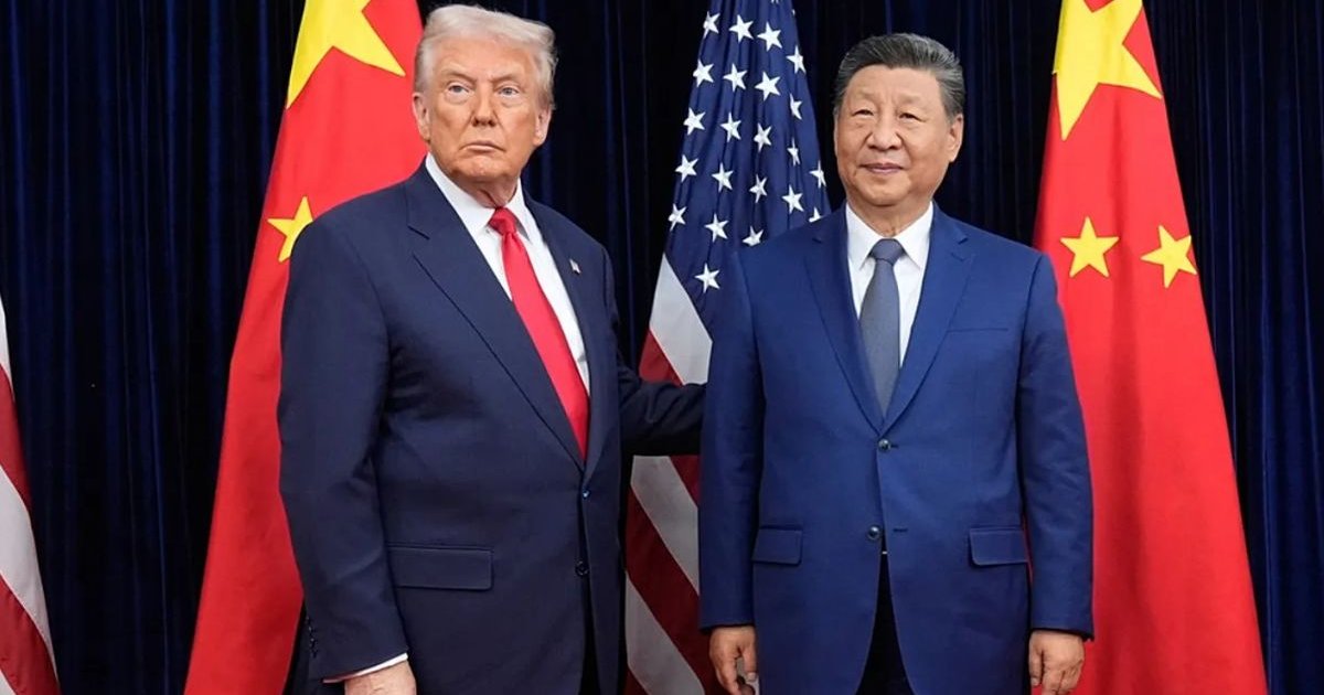 তাইওয়ানকে অস্ত্র দেওয়ার ক্ষেত্রে ট্রাম্পকে ‘সংযত’ হওয়ার আহ্বান জানালেন চীনের প্রেসিডেন্ট