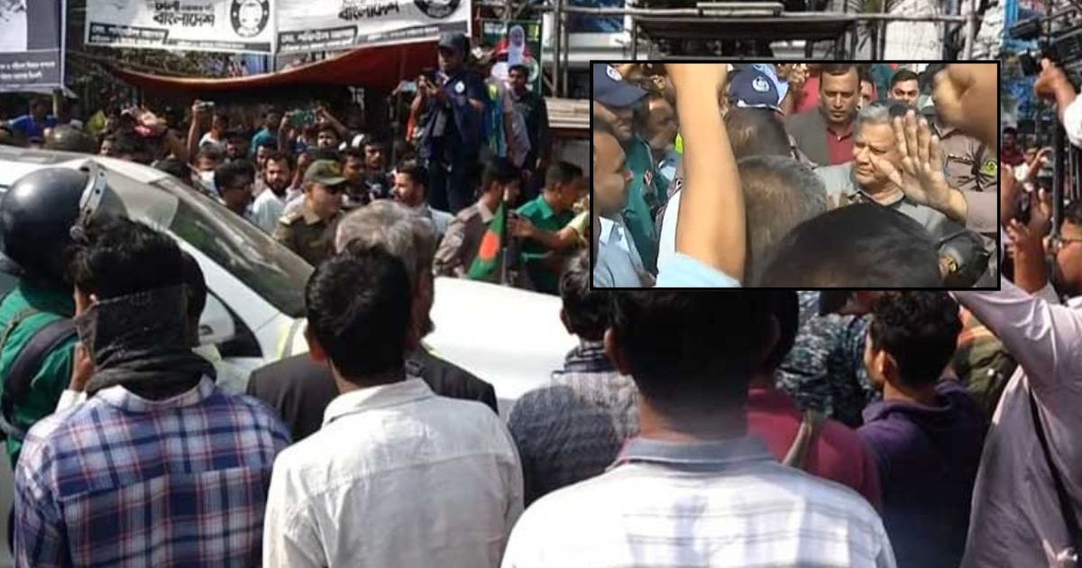 উপদেষ্টা সাখাওয়াতের গাড়ি আটকে শ্রমিকদের বিক্ষোভ, বন্দর চেয়ারম্যানের অপসারণ দাবি